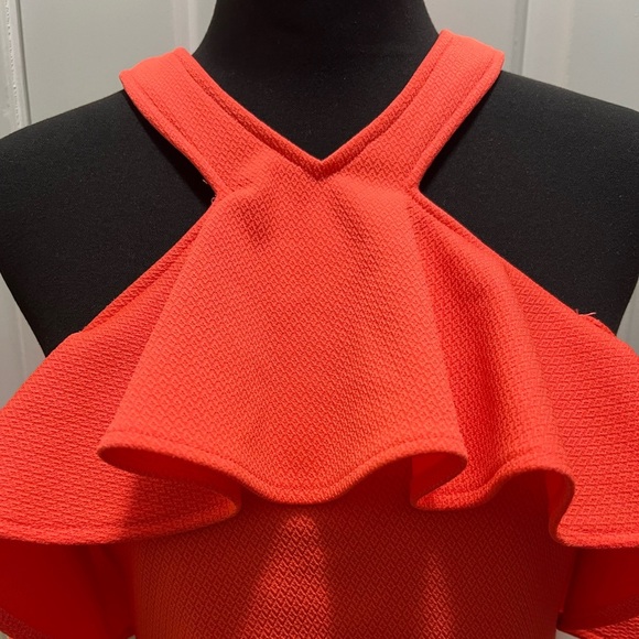 Trina Turk Women's Jurnee Ruffle Cold Shoulder Dress Size 6 - Picture 2 of 6